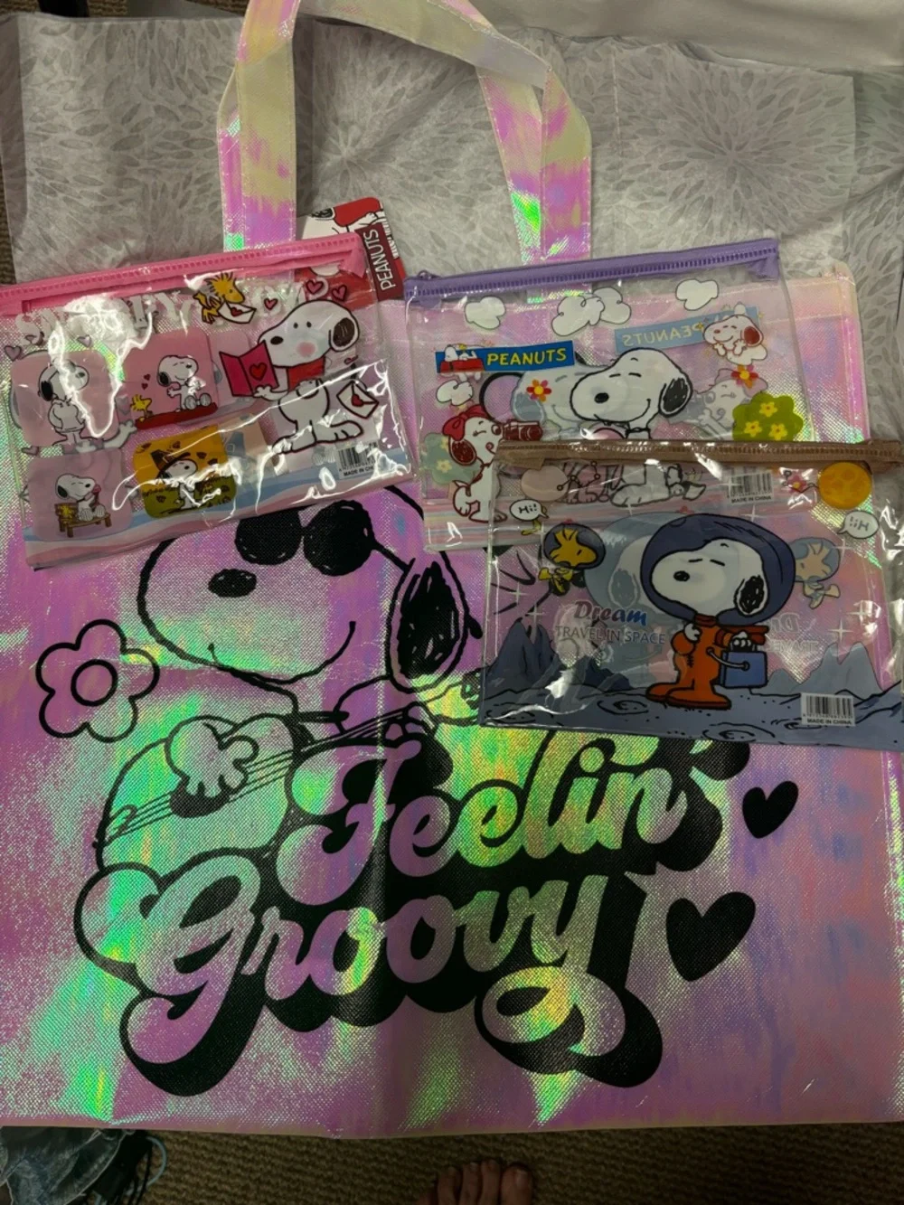 Peanuts Iridescent Pink Tote Bag with Snoopy Graphic and Matching Pouches - Picture 1 of 5